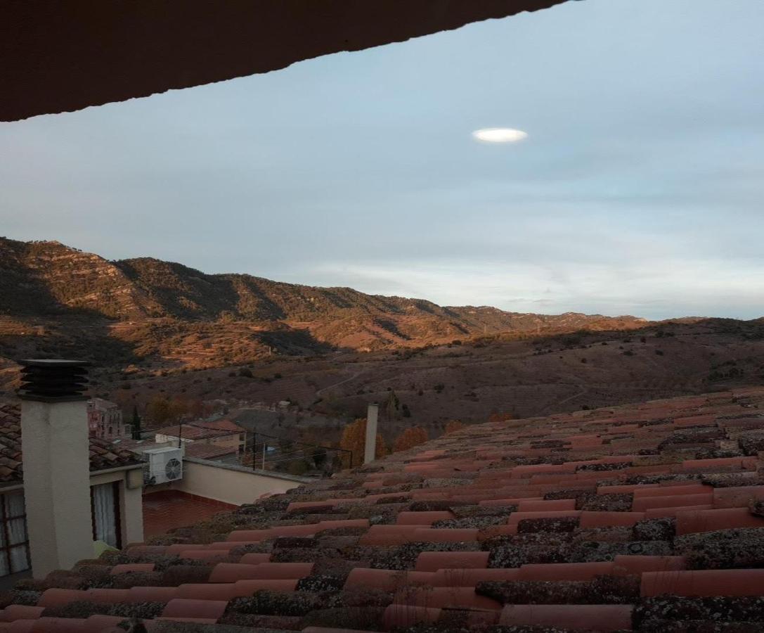 Fonda Toldra Hotel Ulldemolins Екстериор снимка