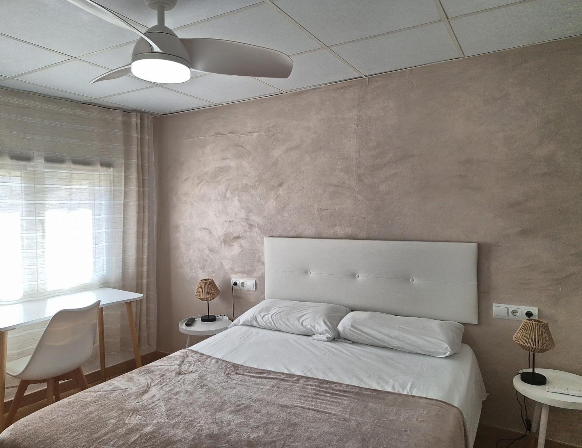 Fonda Toldra Hotel Ulldemolins Екстериор снимка