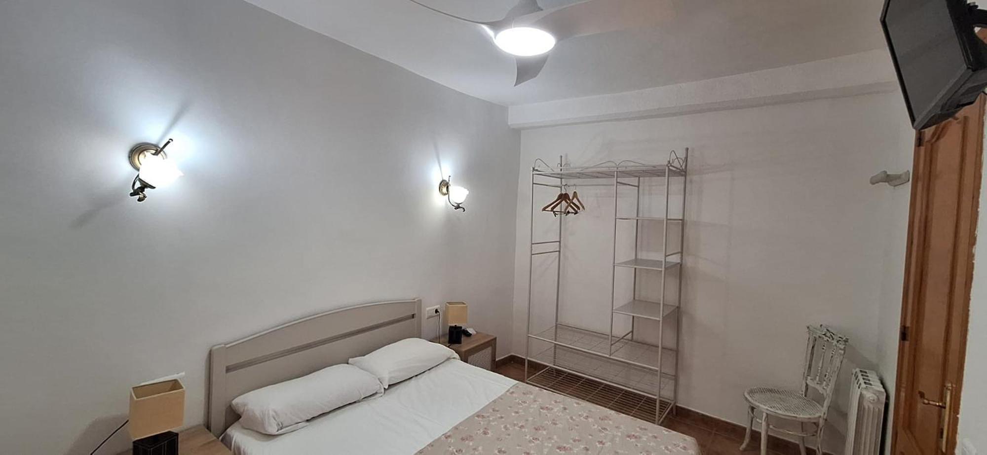 Fonda Toldra Hotel Ulldemolins Екстериор снимка